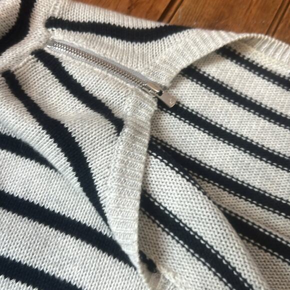 Women’s Theory Black and Tan Striped cotton cashmere wide neck Sweater - Picture 5 of 7